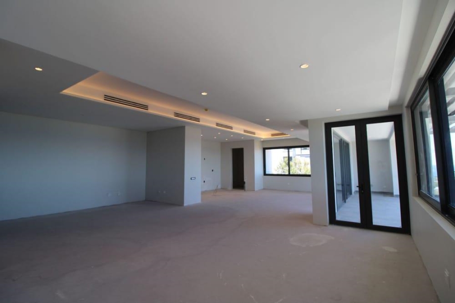 4 Bedroom Property for Sale in Camps Bay Western Cape